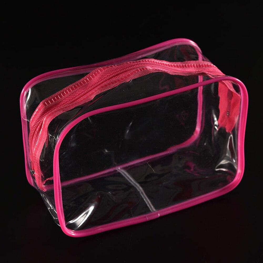 trousse de toilette élégante et pratique