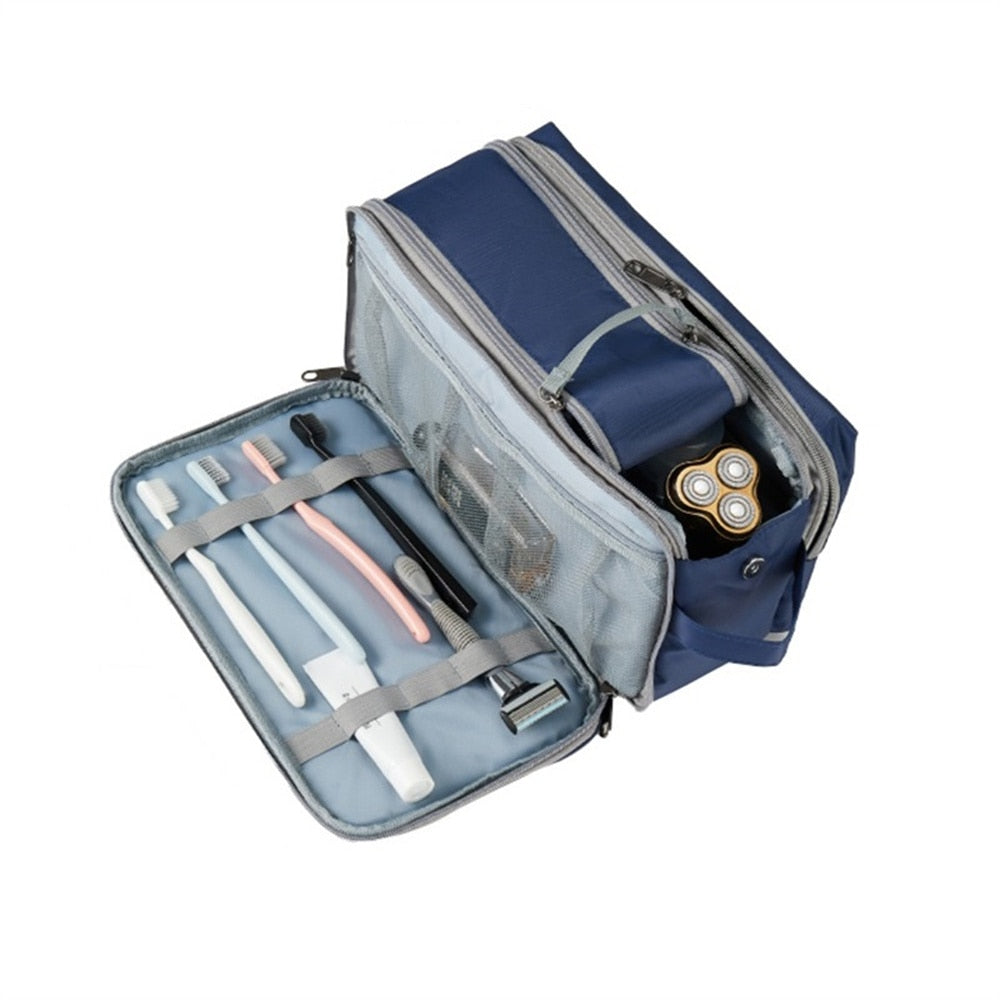 Trousse de toilette homme bleu marine élégante