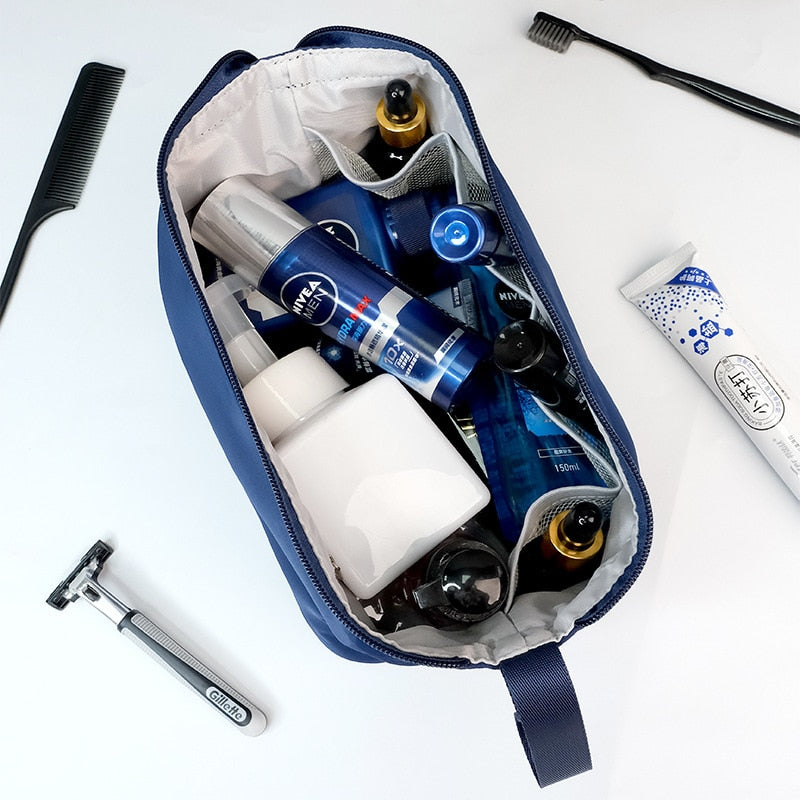 accessoire de voyage homme bleu
