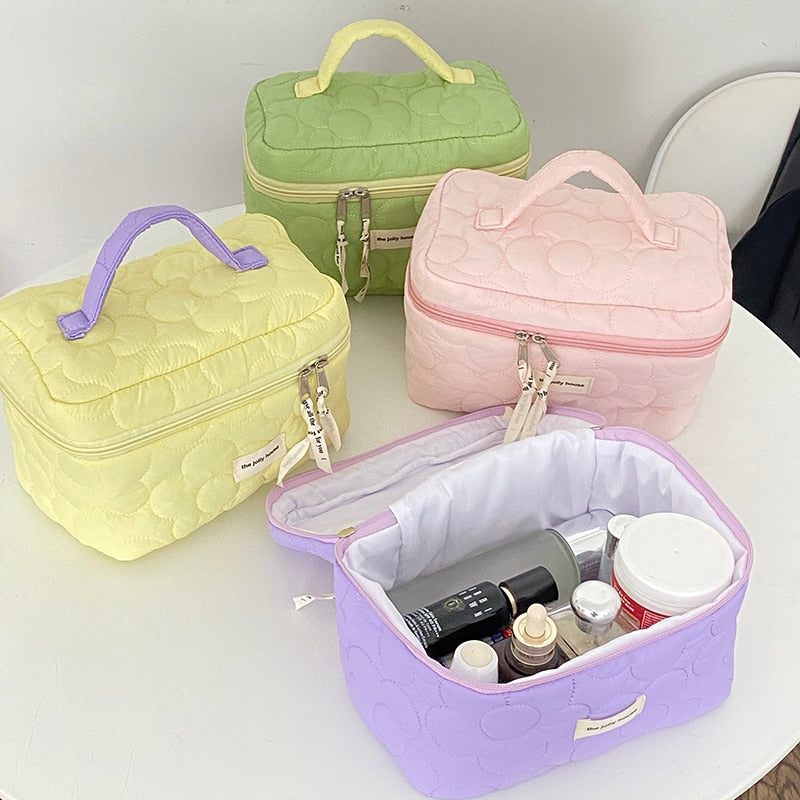 trousse de toilette élégante et pratique