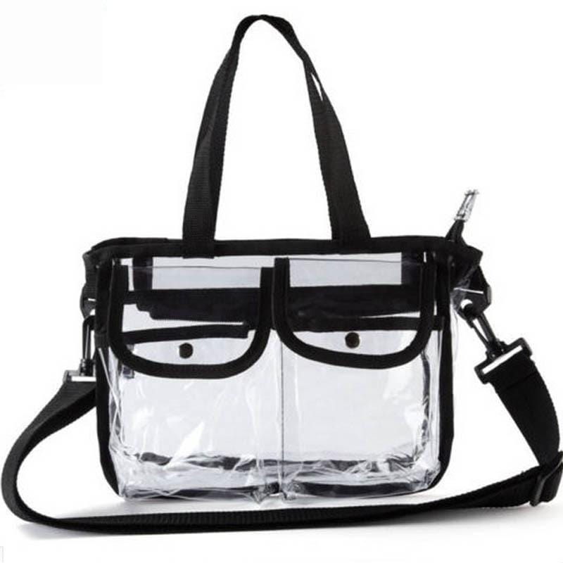 Trousse de toilette voyage en matériau robuste