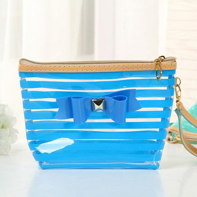 Trousse de toilette élégante en PVC transparent