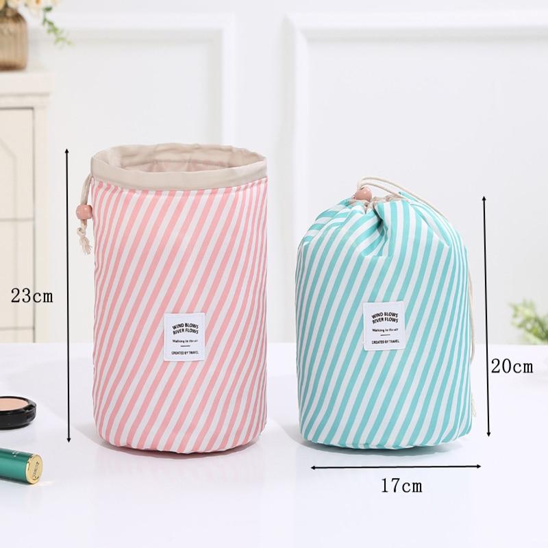 Trousse de toilette compacte et résistante