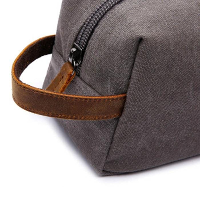 Trousse de toilette homme moderne