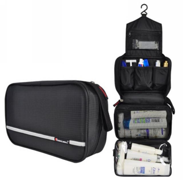 Trousse de toilette homme crochet en voyage