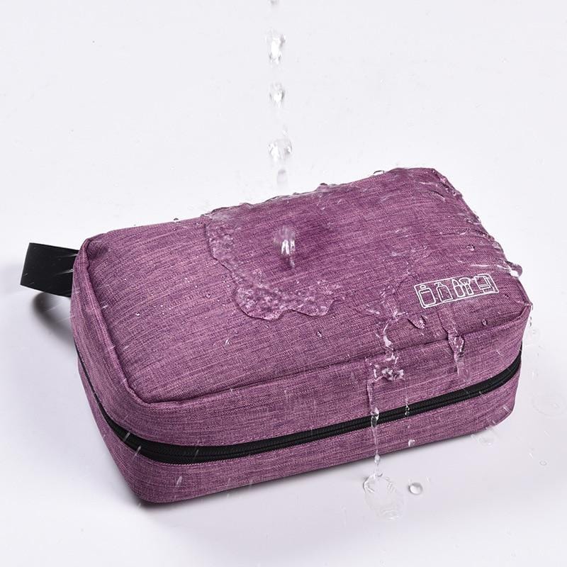 Trousse homme suspendue étanche