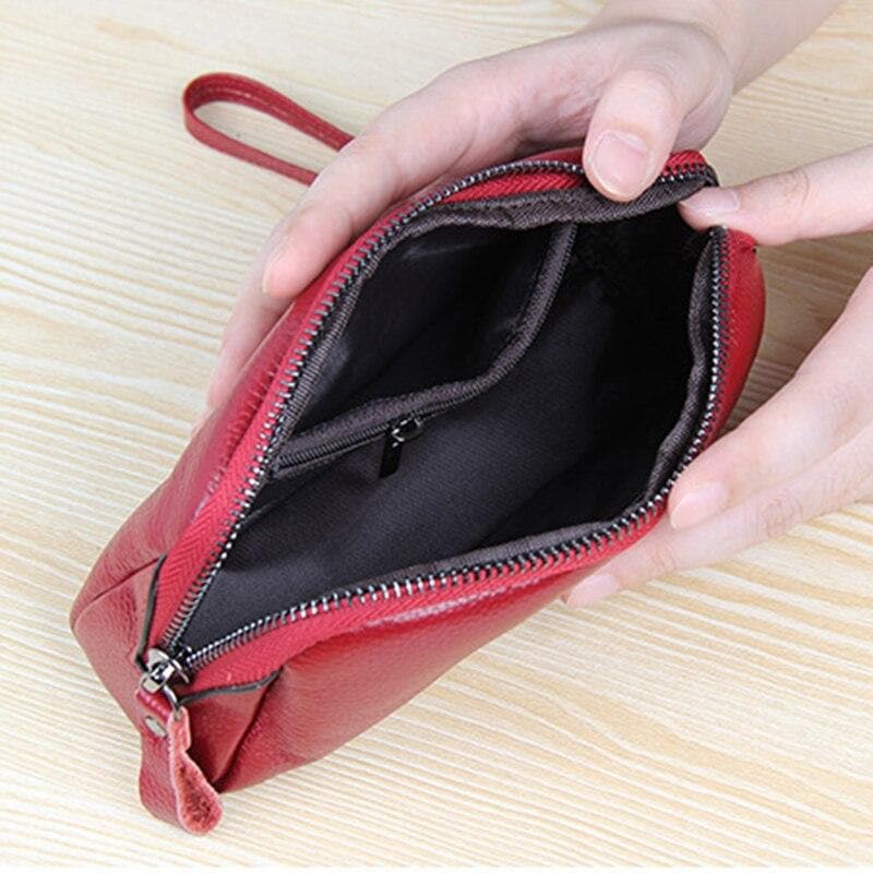 Trousse de toilette compacte en cuir