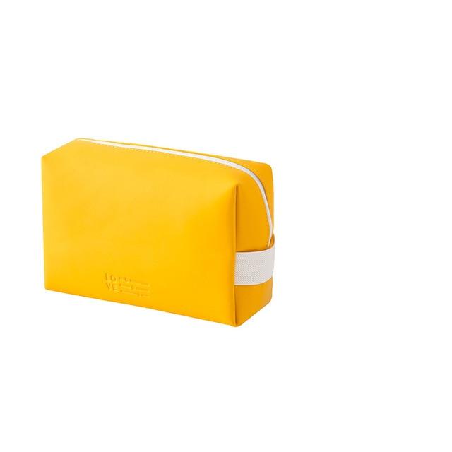 Trousse de toilette compacte et résistante