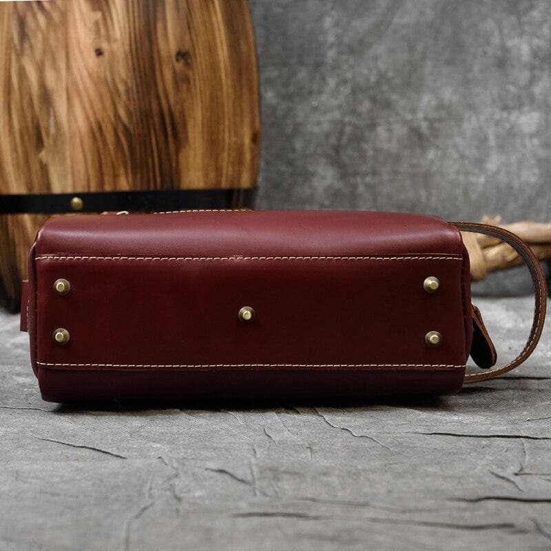 Trousse de toilette élégante en cuir