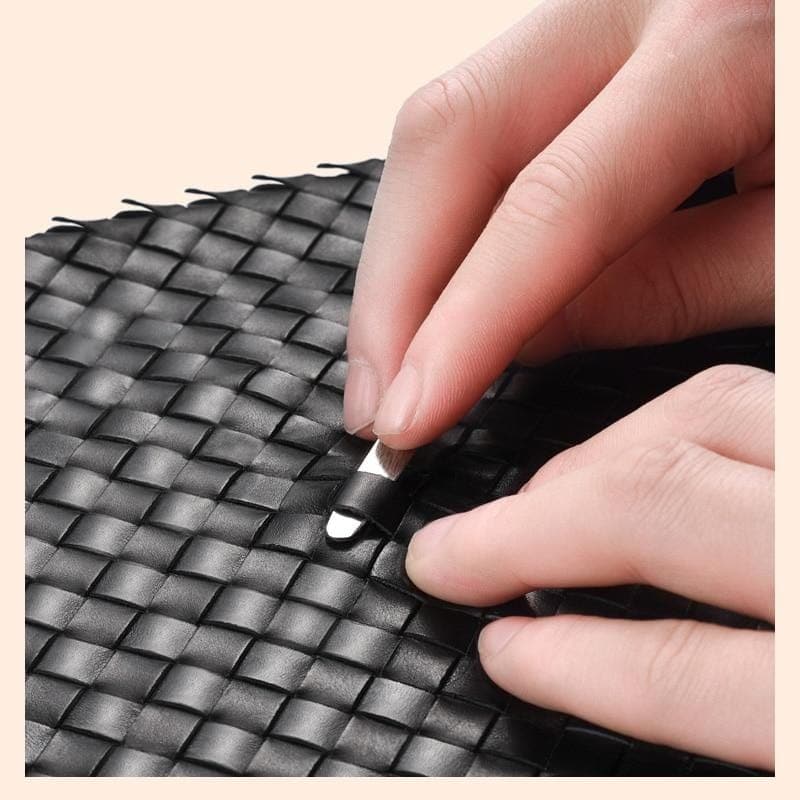 Trousse de toilette cuir véritable look relief
