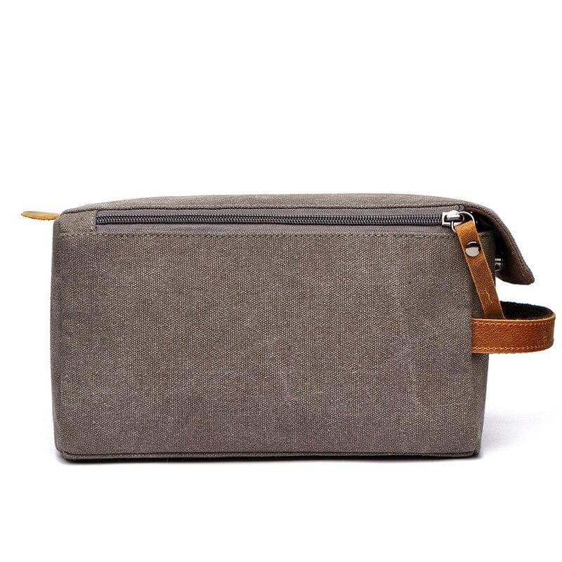Trousse de toilette avec compartiments cuir