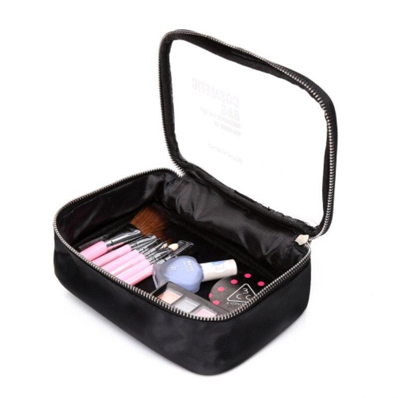 Trousse de toilette en plastique transparent
