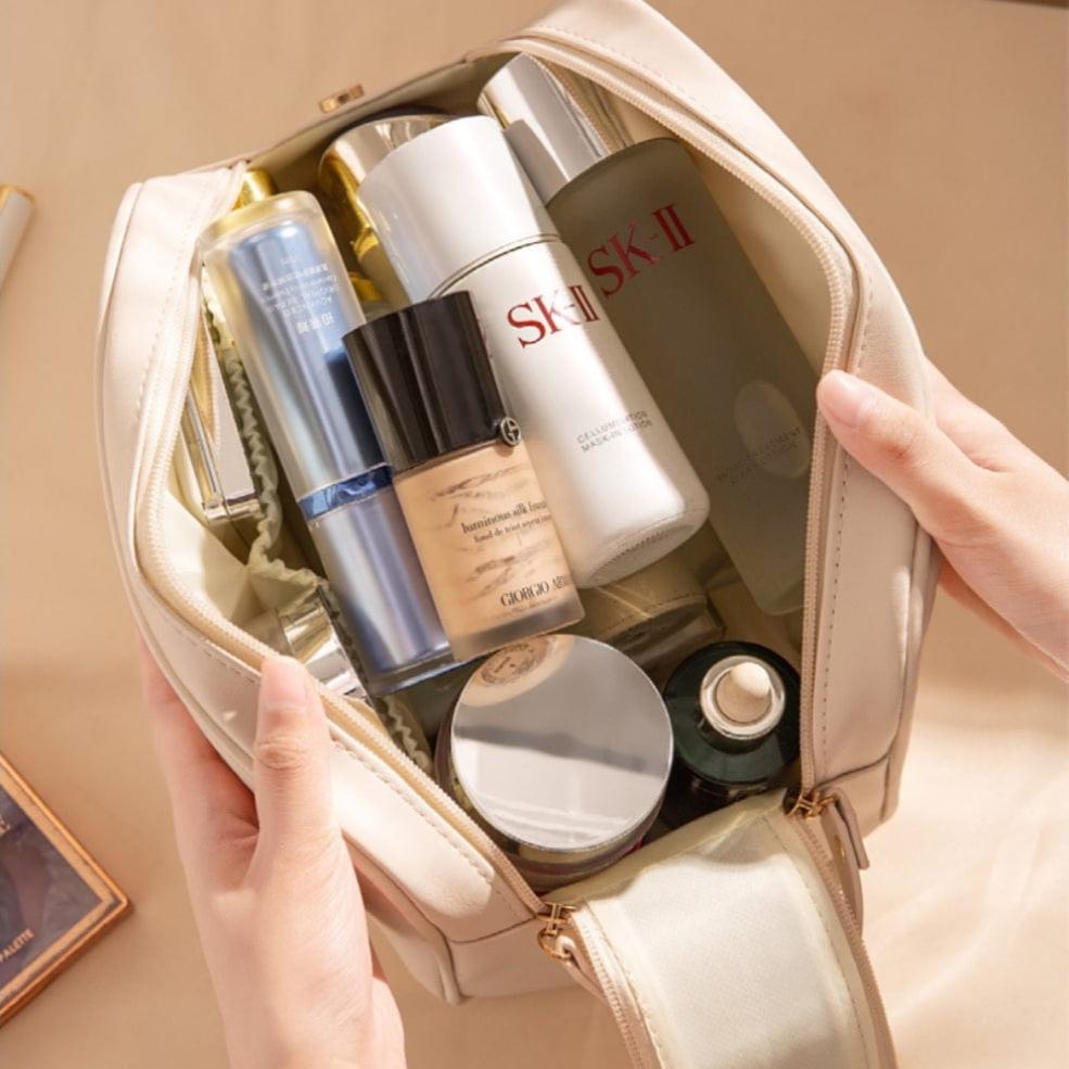 sac de toilette compact et spacieux femme