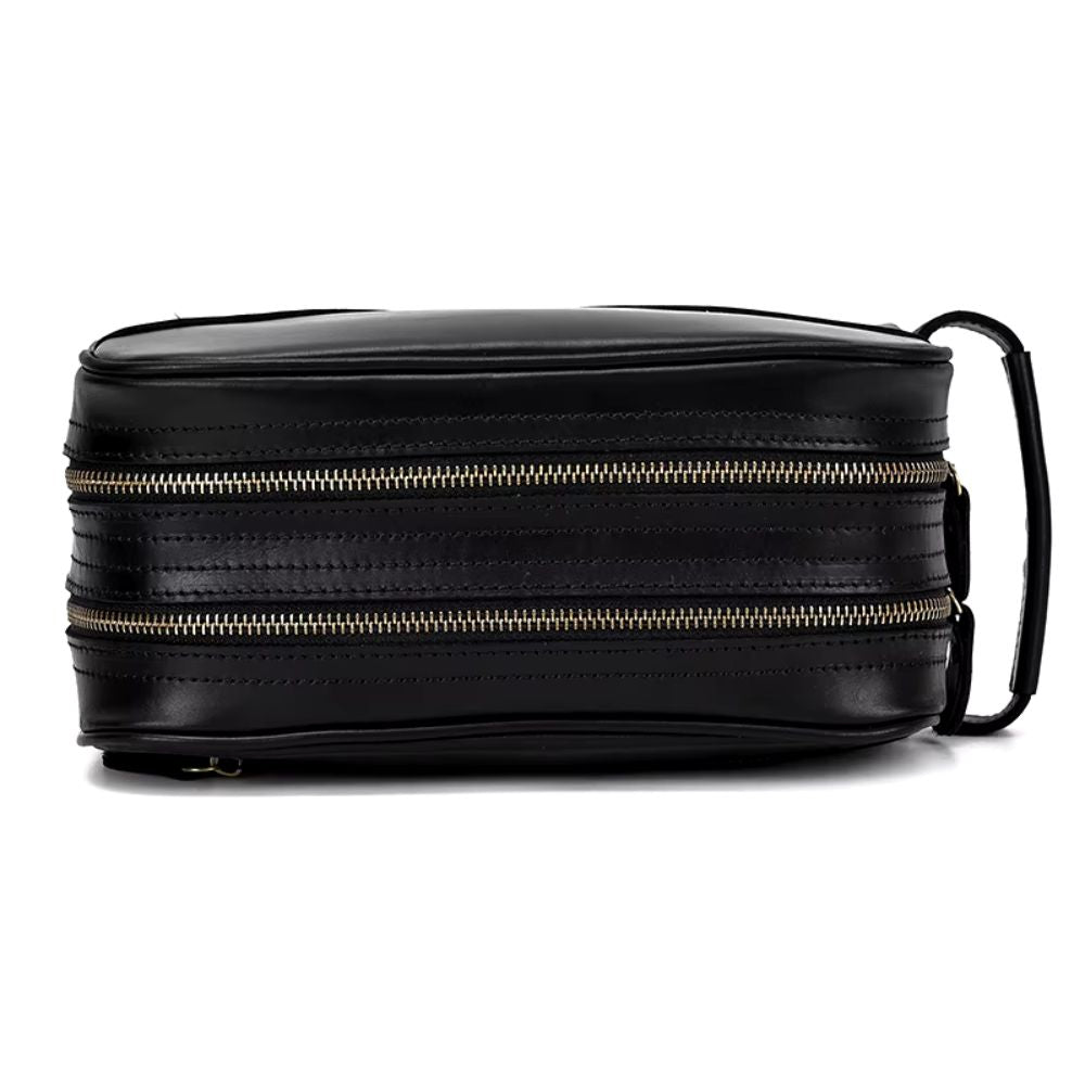 rangement couture en cuir noir