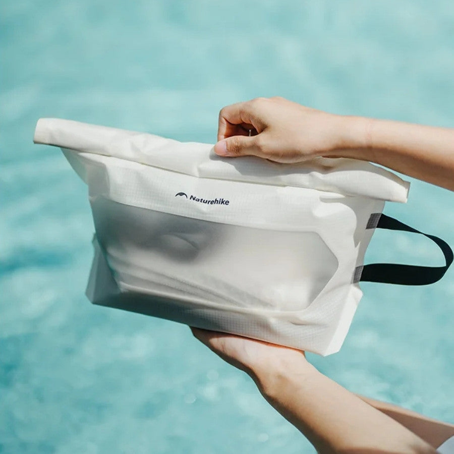 Trousse de toilette étanche avec poignée solide