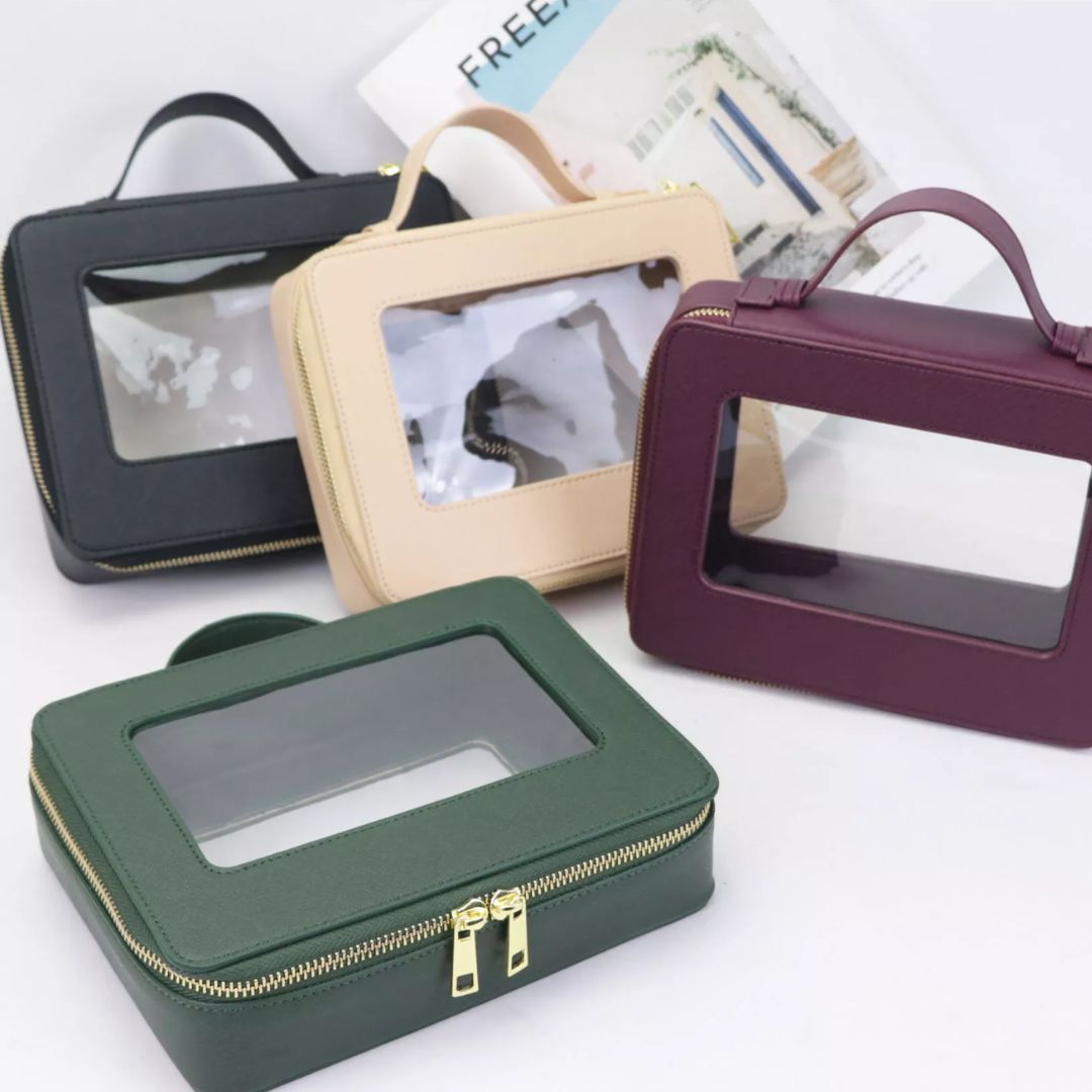 trousse de beauté en plastique transparent