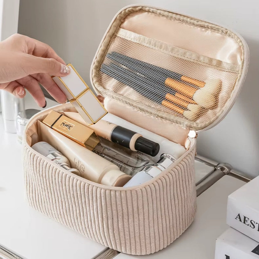 trousse de toilette élégante