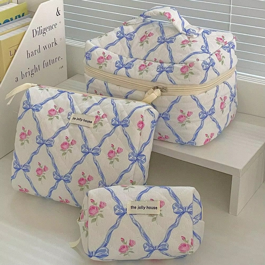 petite trousse de toilette florale