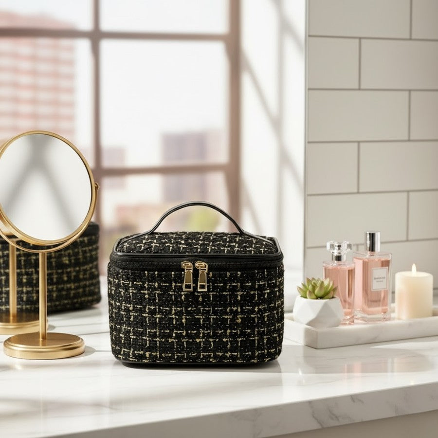 trousse de toilette en tweed blanc et doré